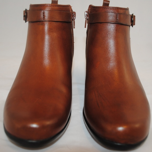 Clark's Collection Side Zip Ankle Boot RN 15260 - Picture 6 of 8